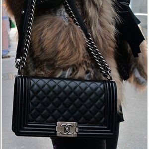 Chanel lambskin medium boy black